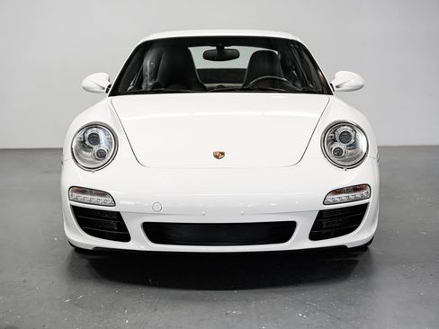Used 2009 Porsche 911 Carrera S RWD image 5