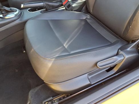 Used 2014 Volkswagen Beetle 2.5 image 23