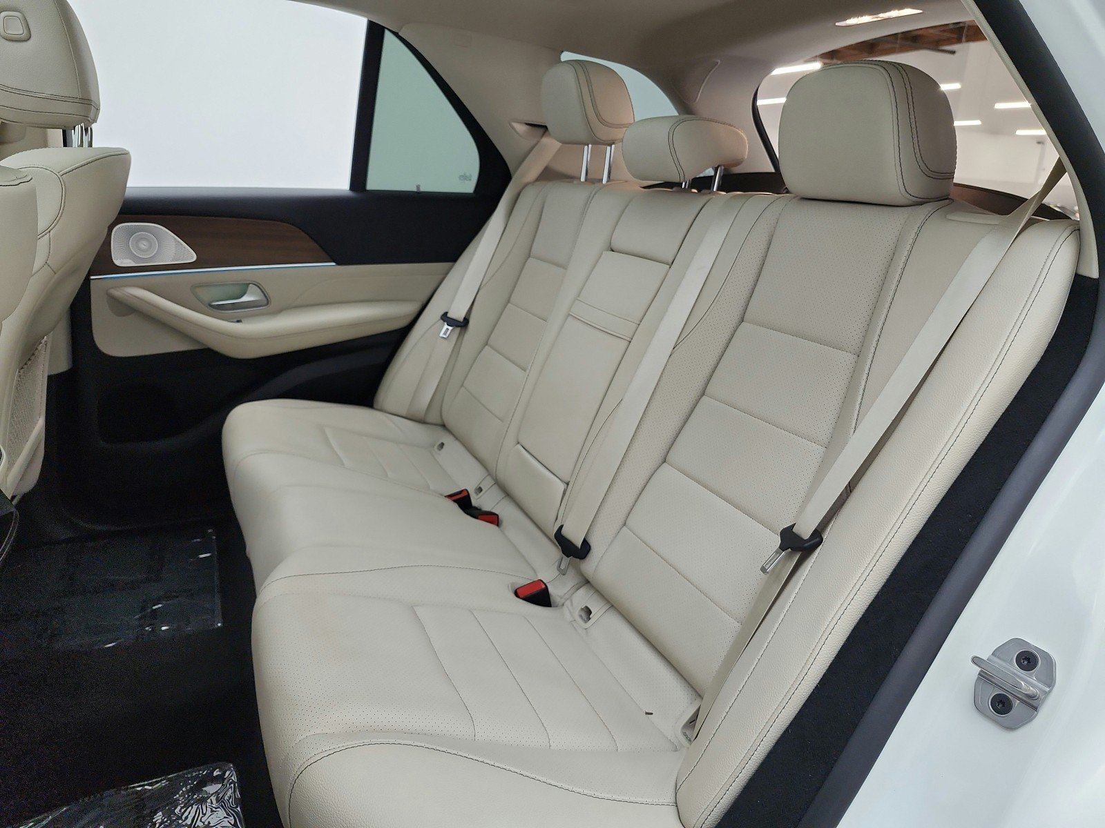 Used 2022 Mercedes-Benz GLE 350 4MATIC image 16