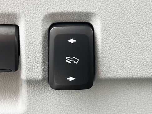 Used 2024 Ford F450 Limited w/ FX4 Off-Road Package image 34