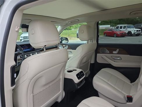 Certified 2024 Mercedes-Benz GLS 450 4MATIC image 17
