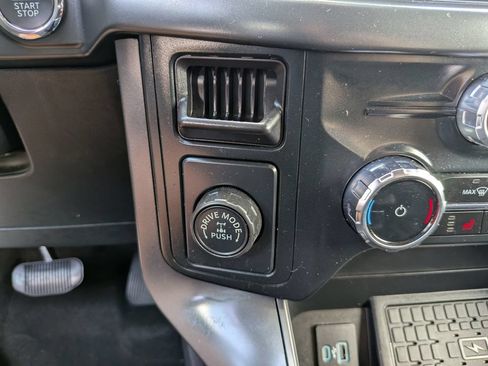 Used 2024 Ford F150 XLT w/ Equipment Group 302A MID RWD image 28