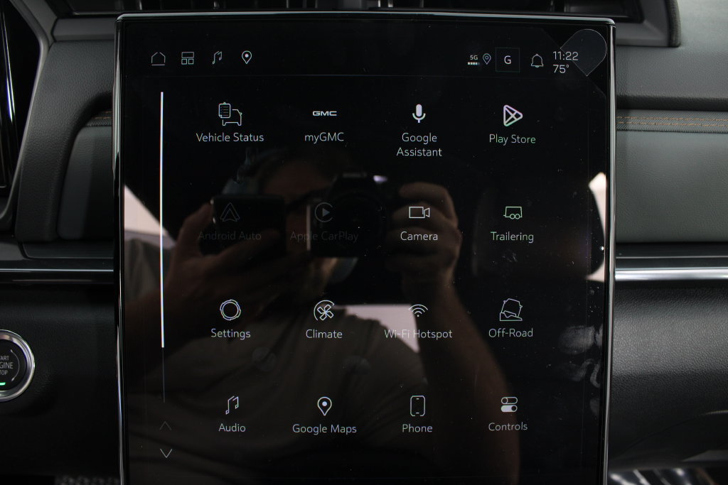 New 2027 GMC Terrain AT4 AWD/4WD image 4