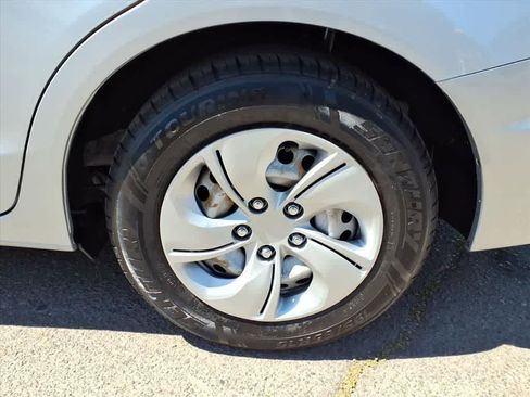Used 2015 Honda Civic LX image 8