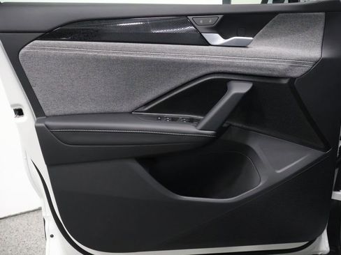 New 2026 Volkswagen Tiguan S image 12