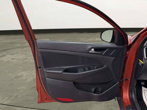 Used 2016 Hyundai Tucson Limited FWD image 13