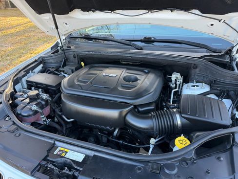 Used 2016 Jeep Grand Cherokee Limited RWD image 19