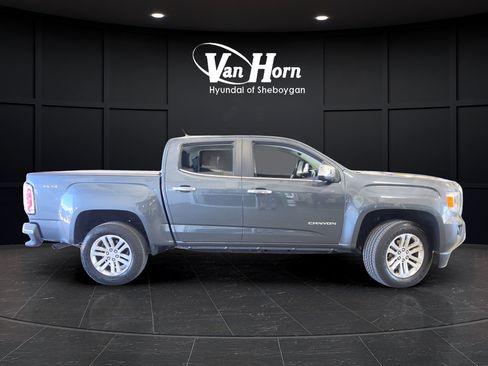 Used 2017 GMC Canyon SLT w/ Driver Alert Package AWD/4WD image 2