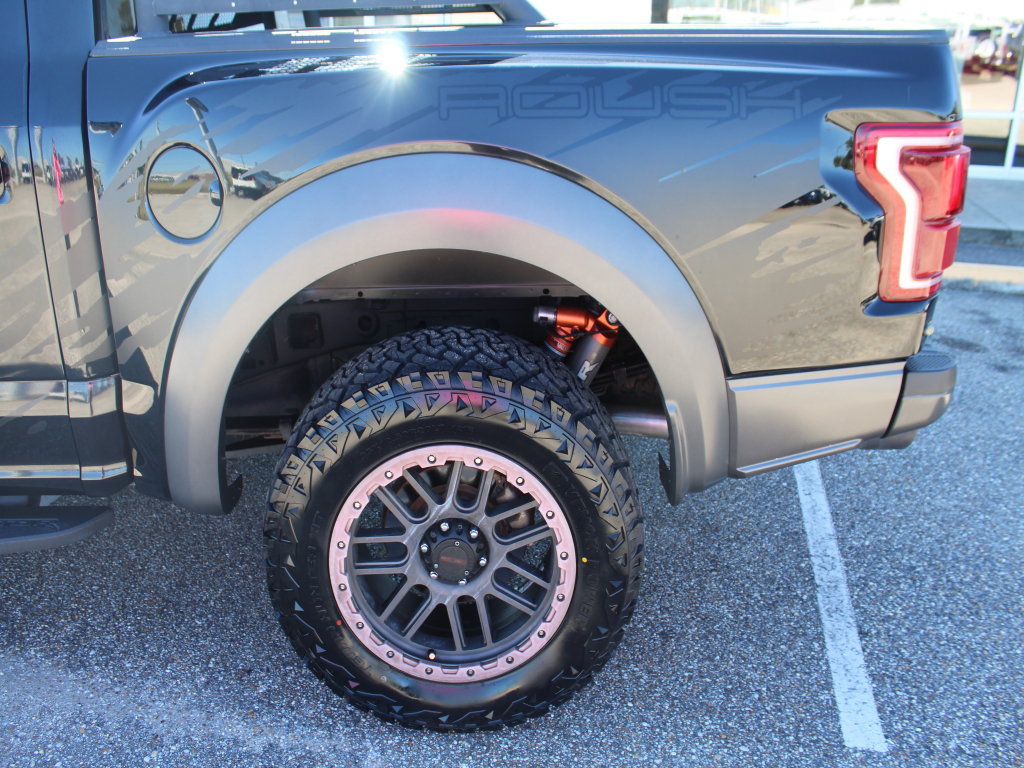 Used 2019 Ford F150 Raptor w/ Equipment Group 802A Luxury AWD/4WD image 12