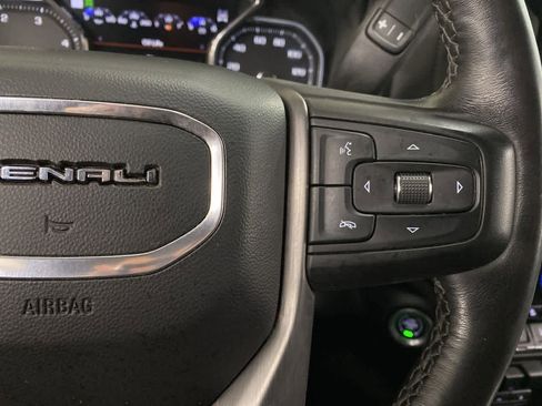 Used 2023 GMC Sierra 3500 Denali w/ Denali Black Diamond Edition image 21