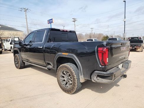 Used 2023 GMC Sierra 2500 Denali w/ Denali Black Diamond Edition image 4