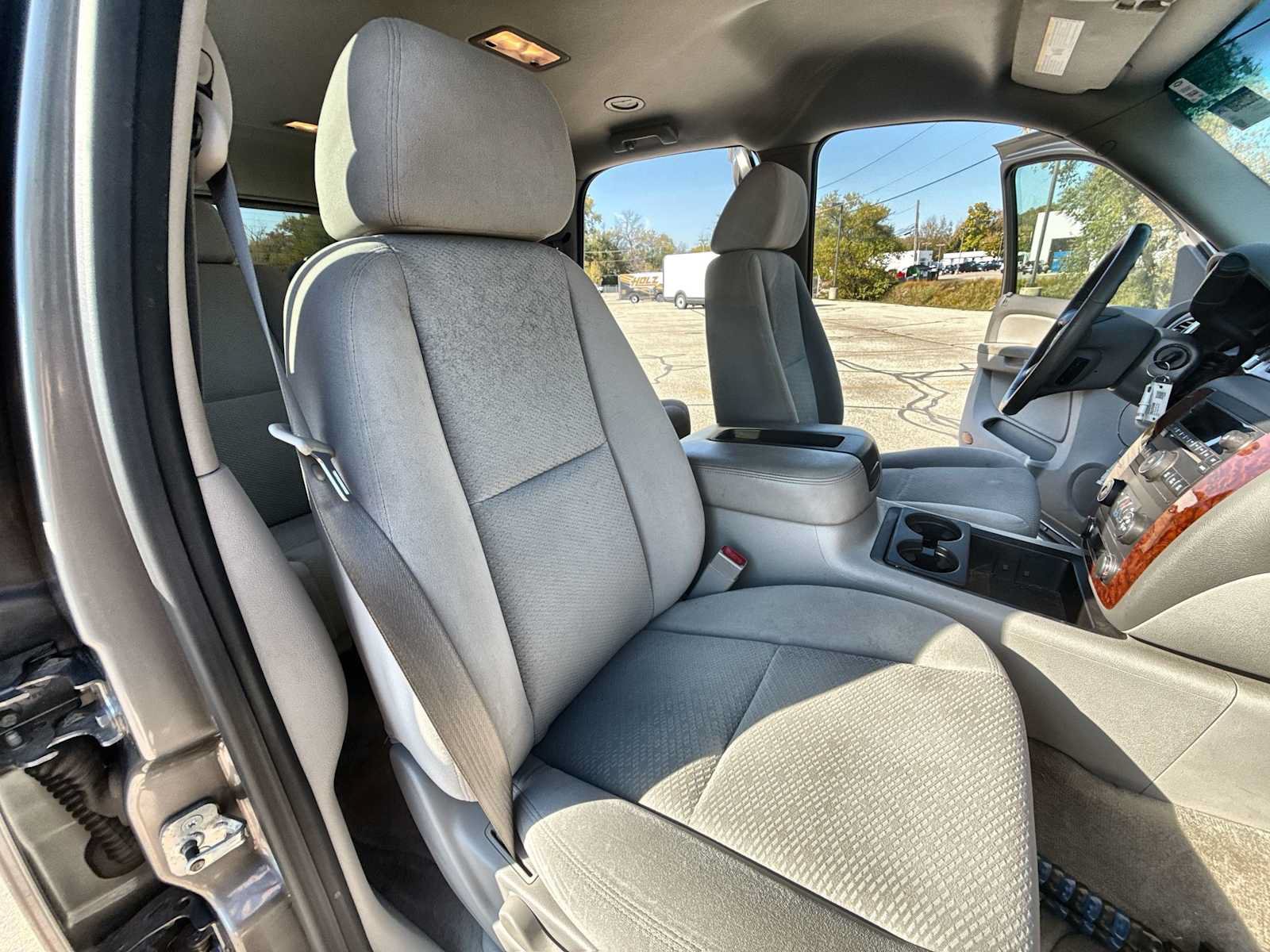 Used 2007 Chevrolet Tahoe LT AWD/4WD image 25