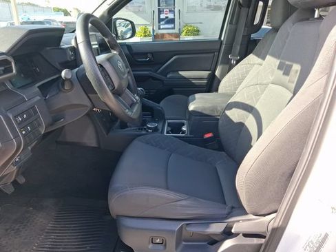 Used 2024 Toyota Tacoma SR AWD/4WD image 12