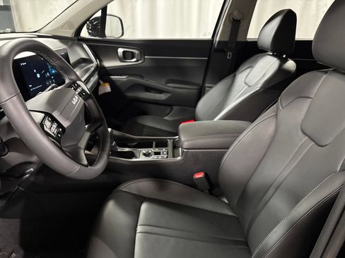 New 2026 Kia Sorento EX AWD/4WD image 12
