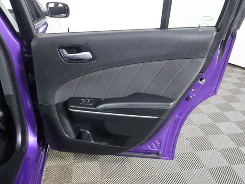 Used 2023 Dodge Charger SXT RWD image 19