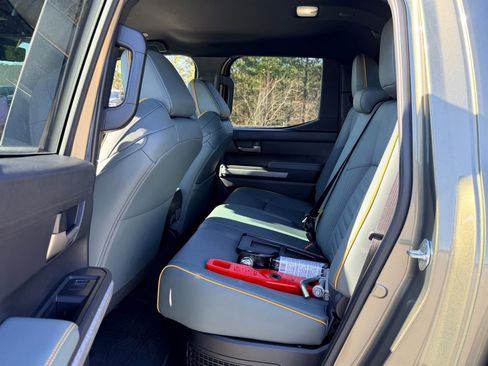 Used 2025 Toyota Tacoma 4x4 Double Cab Hybrid image 37