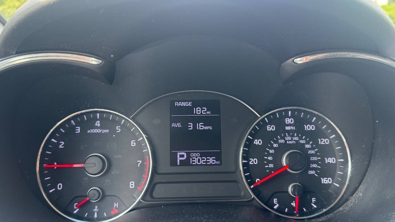 Used 2016 Kia Forte LX FWD image 15