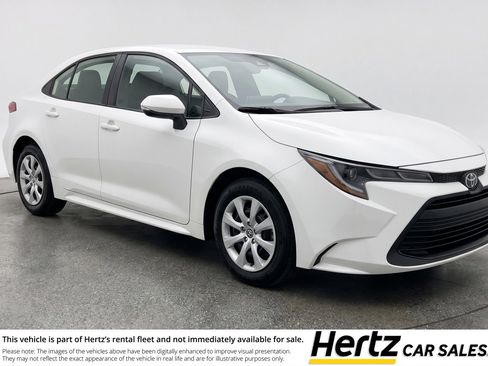 Used 2025 Toyota Corolla LE FWD image 1