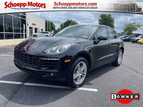 Used 2017 Porsche Macan AWD/4WD image 1
