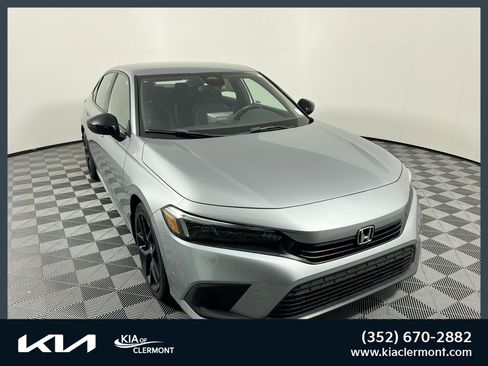Used 2023 Honda Civic Sport image 1