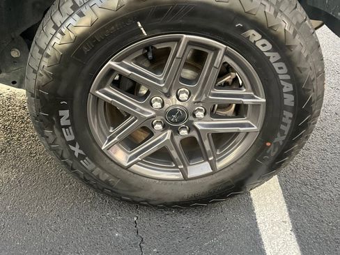 Used 2024 Jeep Wrangler Sport S image 8