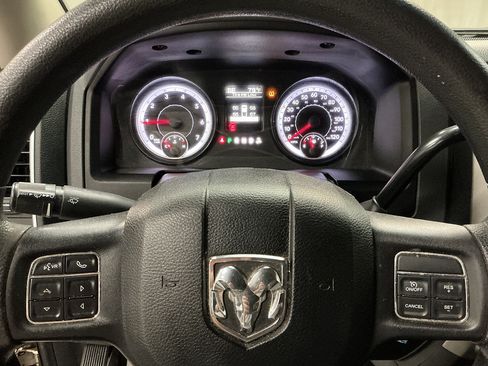 Used 2015 RAM 2500 SLT AWD/4WD image 15