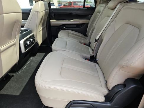 Used 2024 Ford Expedition Max Limited RWD image 36