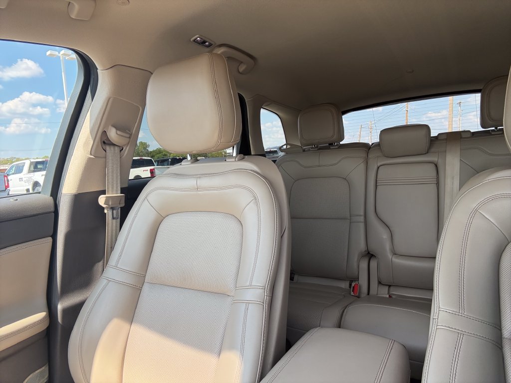 Used 2020 Lincoln Corsair FWD w/ Equipment Group 101A image 25
