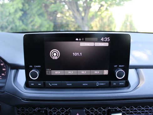 Certified 2024 Honda Accord EX image 22