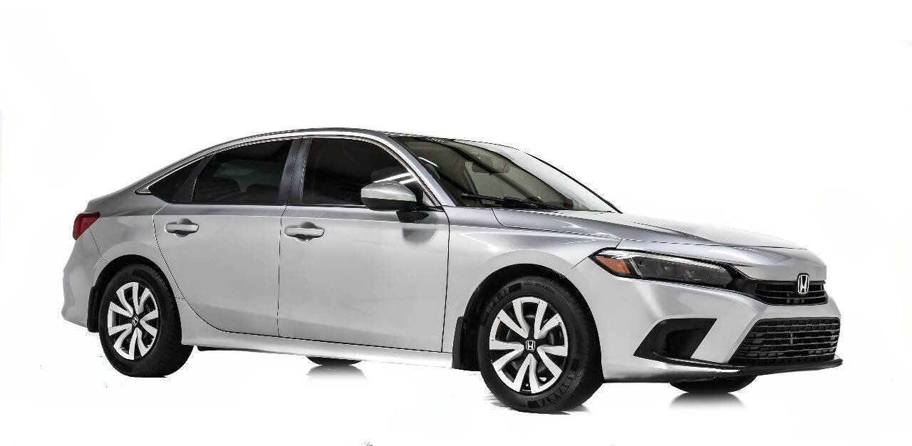 Used 2023 Honda Civic LX image 1