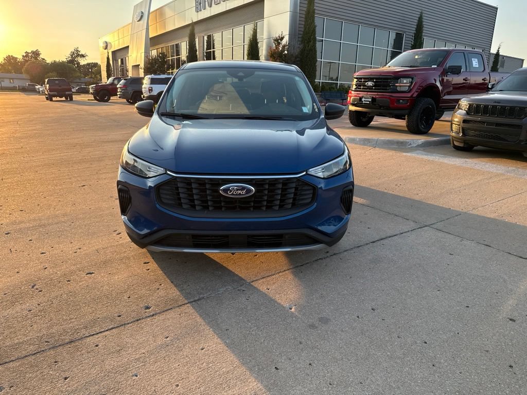 Used 2023 Ford Escape Active FWD image 8
