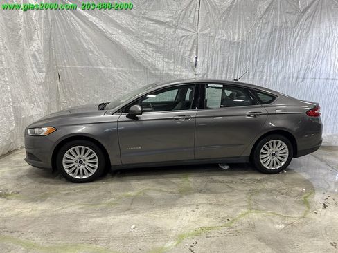 Used 2014 Ford Fusion S image 13