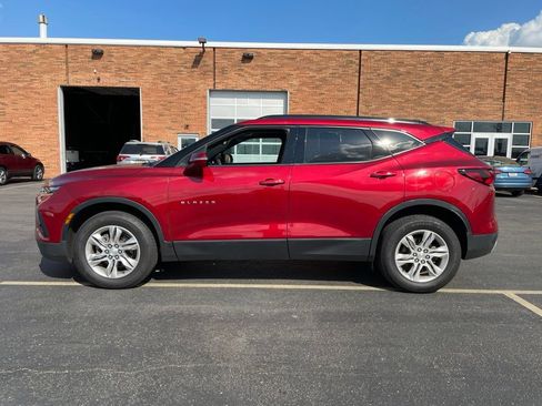 Used 2021 Chevrolet Blazer LT AWD/4WD image 2