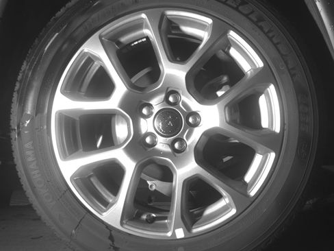 Used 2025 Jeep Compass Limited image 15