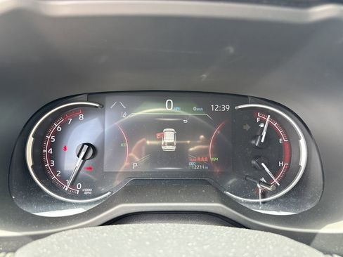 Used 2024 Toyota RAV4 XLE Premium FWD image 17