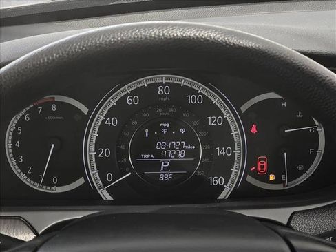 Used 2015 Honda Accord EX image 17