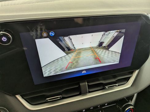 New 2026 Chevrolet Equinox LT image 24