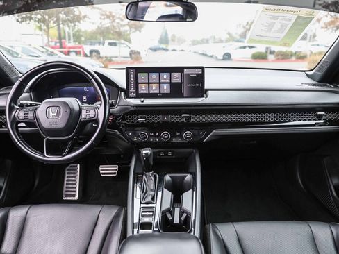 Used 2023 Honda Accord Sport image 2