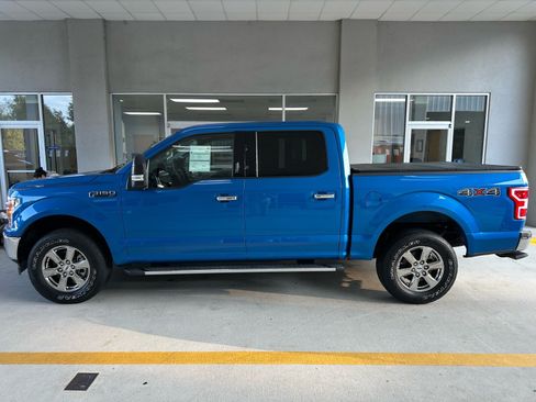 Used 2020 Ford F150 XLT w/ Equipment Group 302A Luxury AWD/4WD image 4