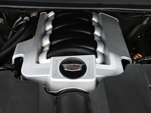 Used 2020 Cadillac Escalade ESV Premium Luxury image 28