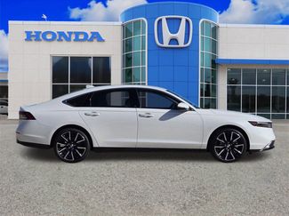 New 2025 Honda Accord Touring video 2
