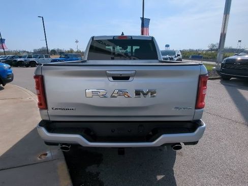 New 2026 RAM 1500 Laramie AWD/4WD image 34