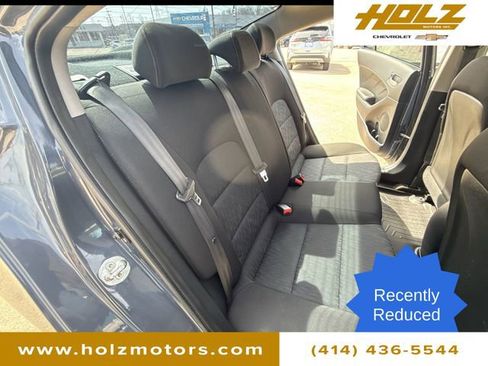 Used 2016 Kia Forte LX image 22