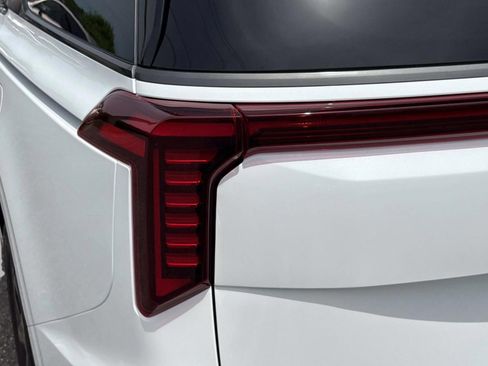 New 2026 Kia Carnival SX Prestige FWD image 32