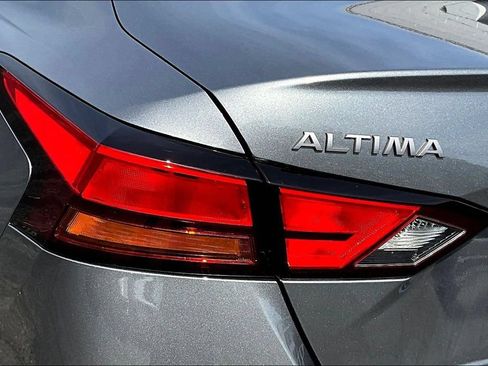Certified 2023 Nissan Altima 2.5 SV AWD/4WD image 23