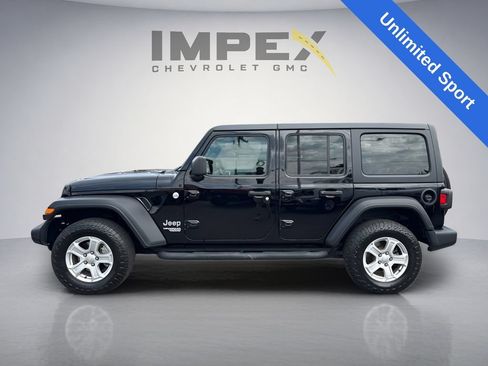 Used 2021 Jeep Wrangler Unlimited Sport AWD/4WD image 2