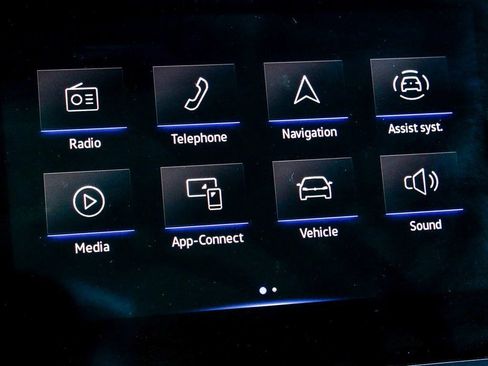 Used 2022 Volkswagen Tiguan SE w/ Panoramic Sunroof Package image 22