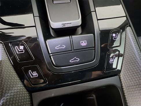 Certified 2023 Porsche 911 Carrera 4 GTS image 14