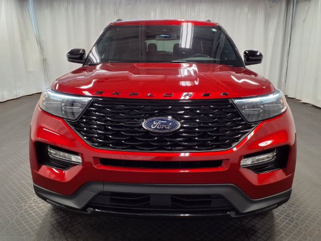 Used 2023 Ford Explorer ST-Line w/ Class IV Trailer Tow Package AWD/4WD image 5