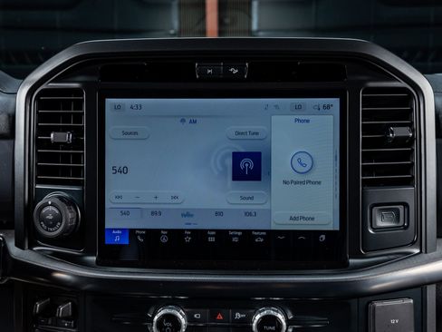 Used 2025 Ford F150 Lariat w/ Equipment Group 501A Mid image 25